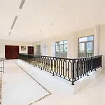 Maison Privee - Private Pool & Beach Access Villa With Cinematic Vws