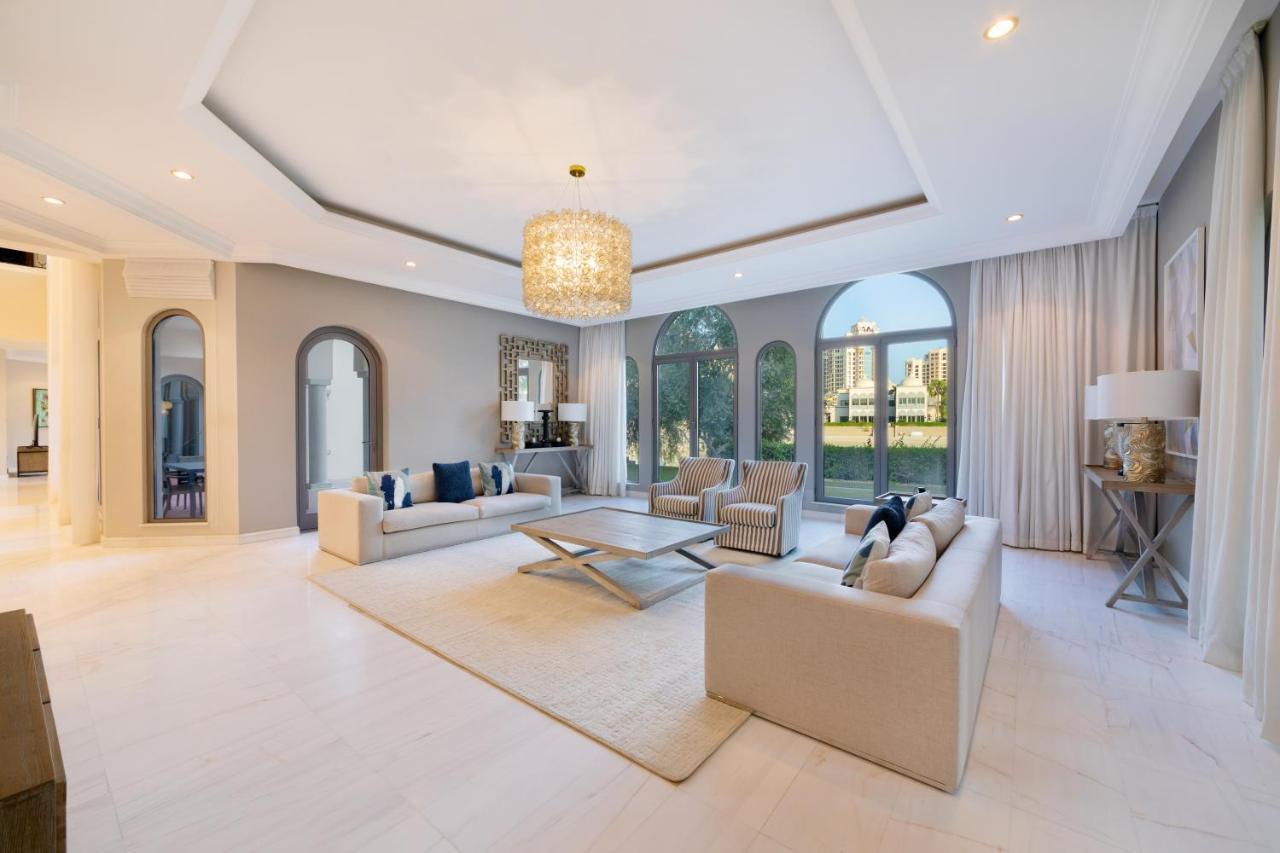 Maison Privee - Private Pool & Access With Cinematic Vws Villa
