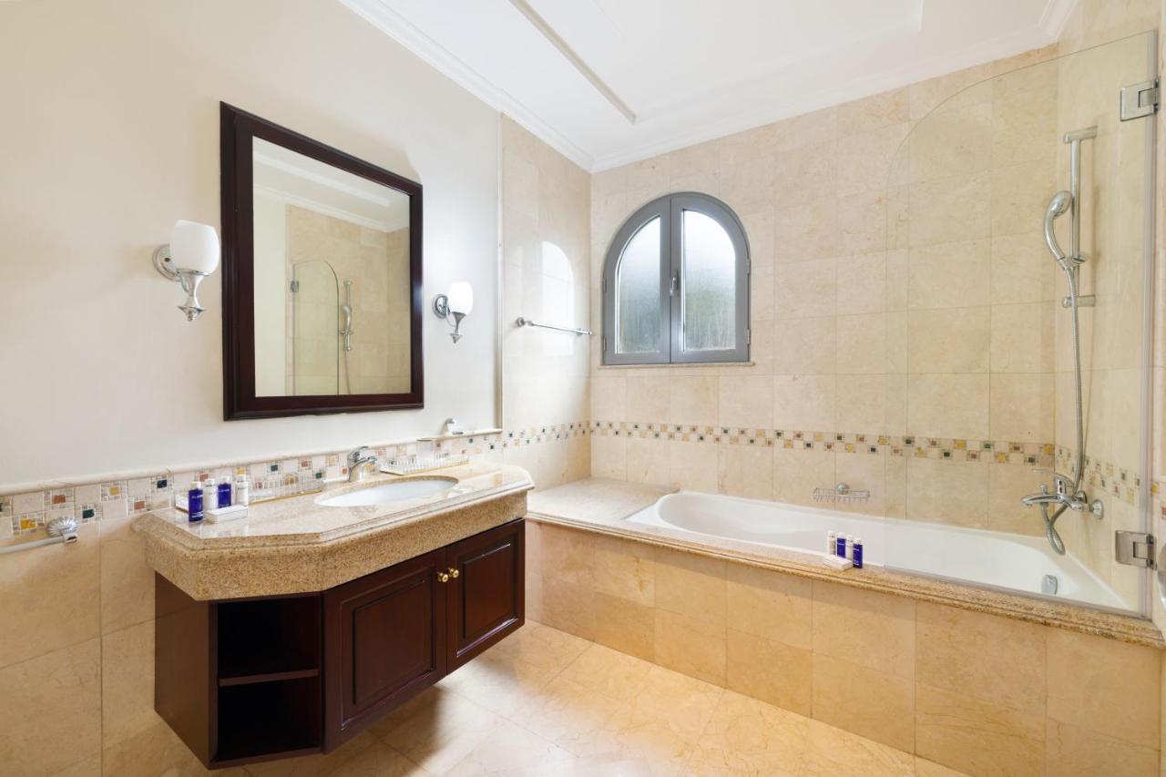 Maison Privee - Private Pool & Access With Cinematic Vws Villa *